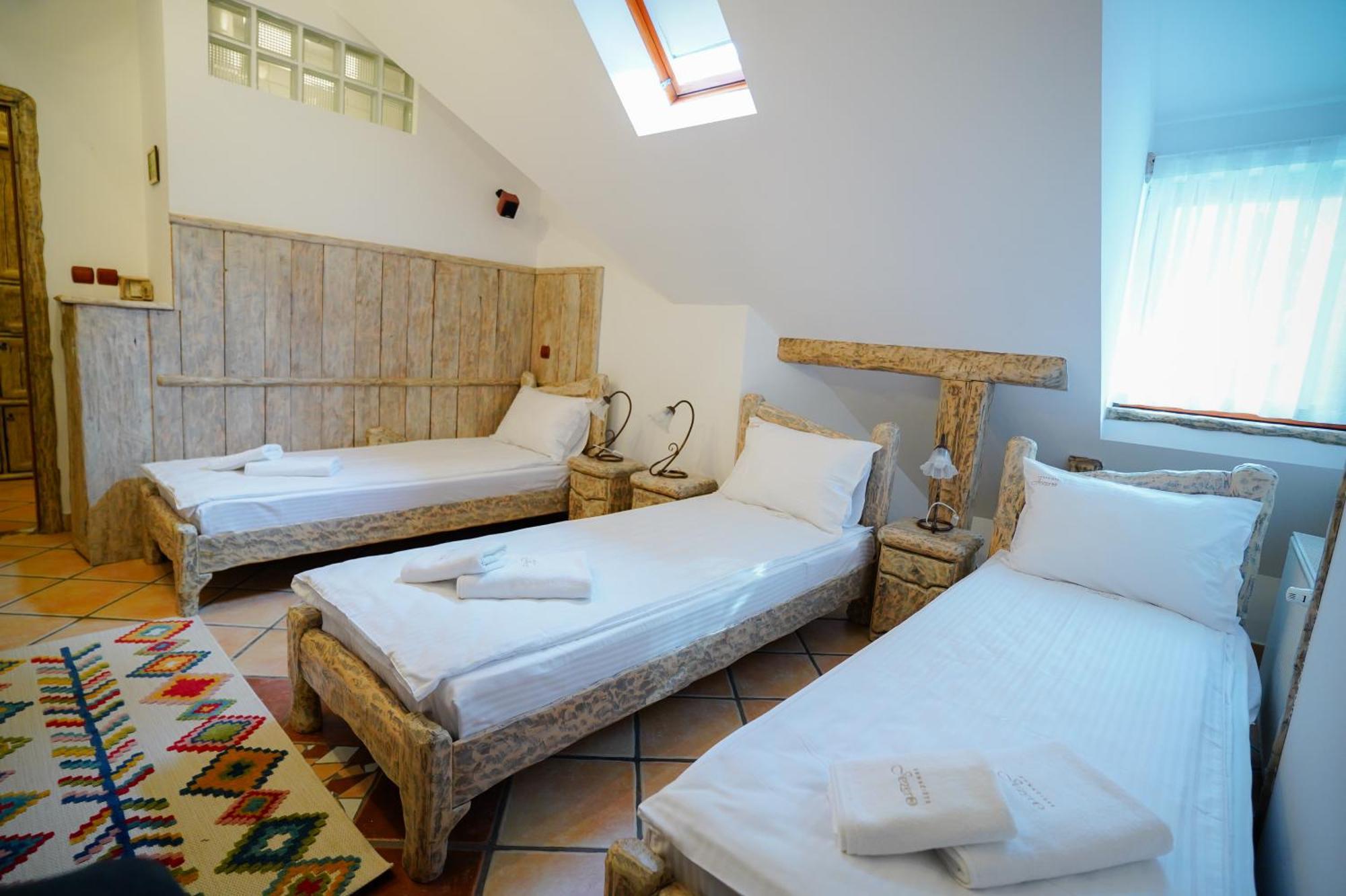 Konaciste Jezero Zlatibor Aparthotel Ngoại thất bức ảnh