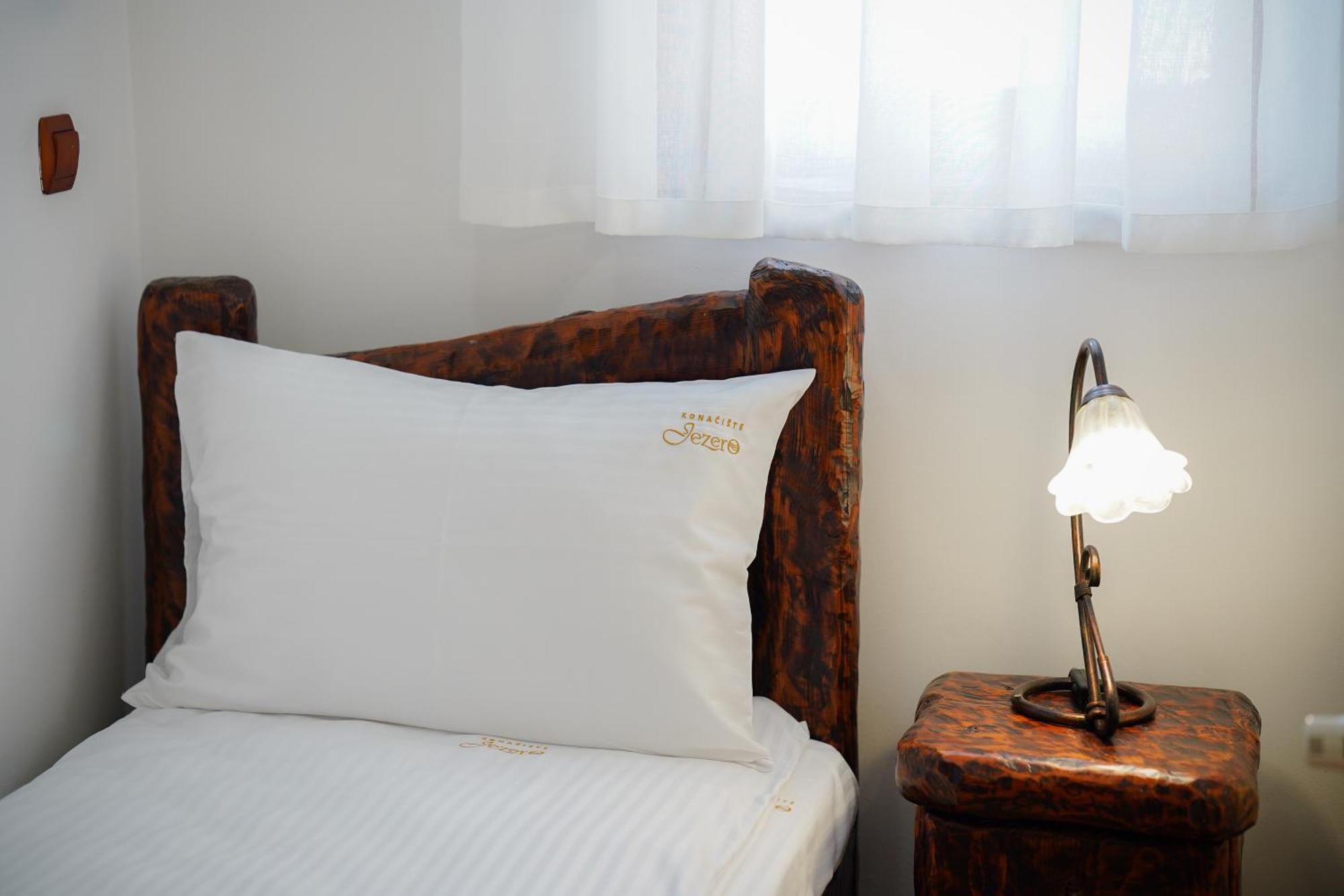 Konaciste Jezero Zlatibor Aparthotel Ngoại thất bức ảnh