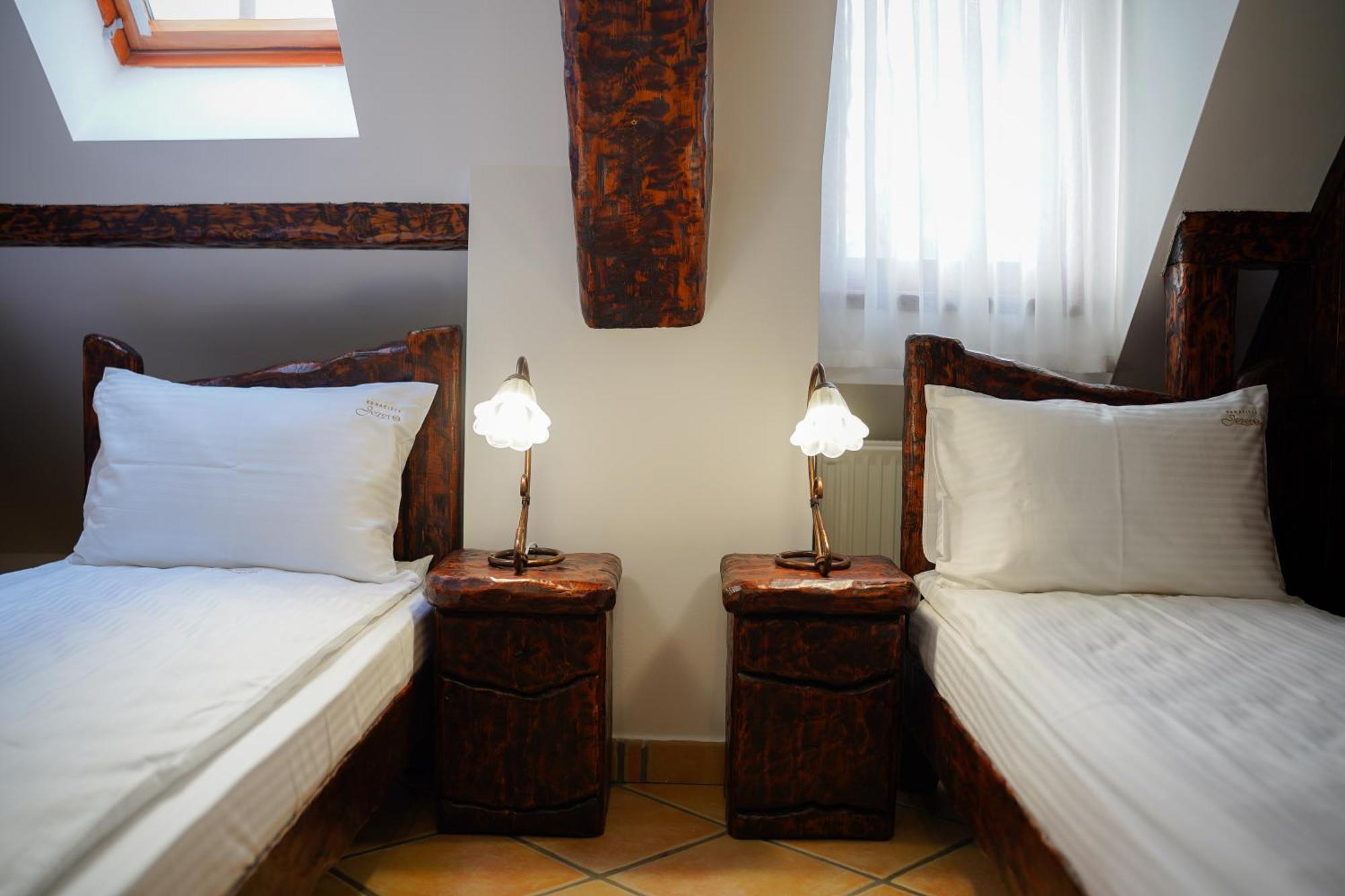Konaciste Jezero Zlatibor Aparthotel Ngoại thất bức ảnh