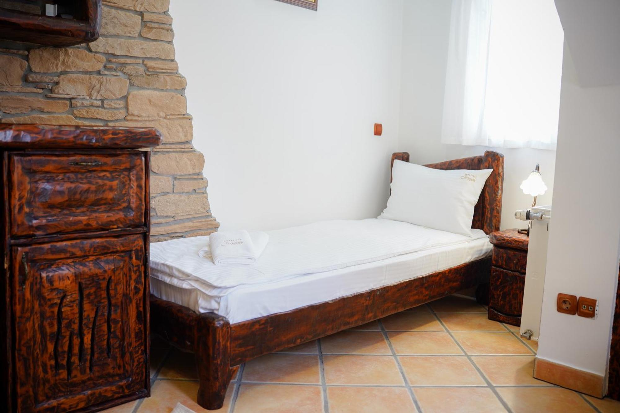 Konaciste Jezero Zlatibor Aparthotel Ngoại thất bức ảnh