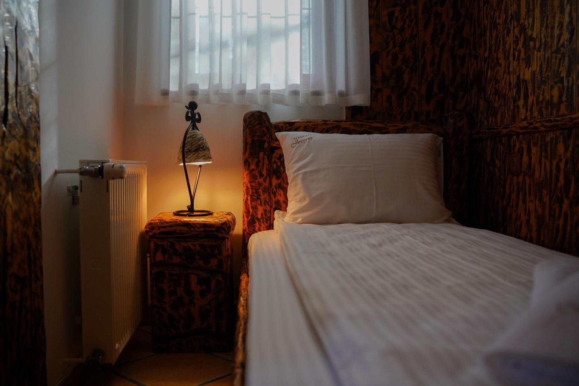 Konaciste Jezero Zlatibor Aparthotel Ngoại thất bức ảnh