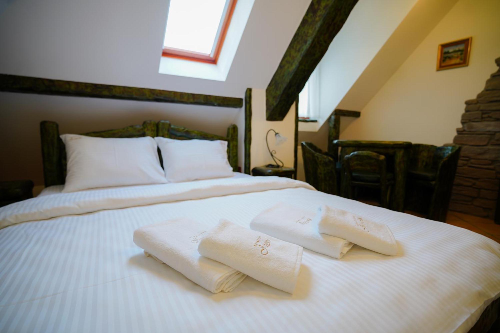 Konaciste Jezero Zlatibor Aparthotel Ngoại thất bức ảnh